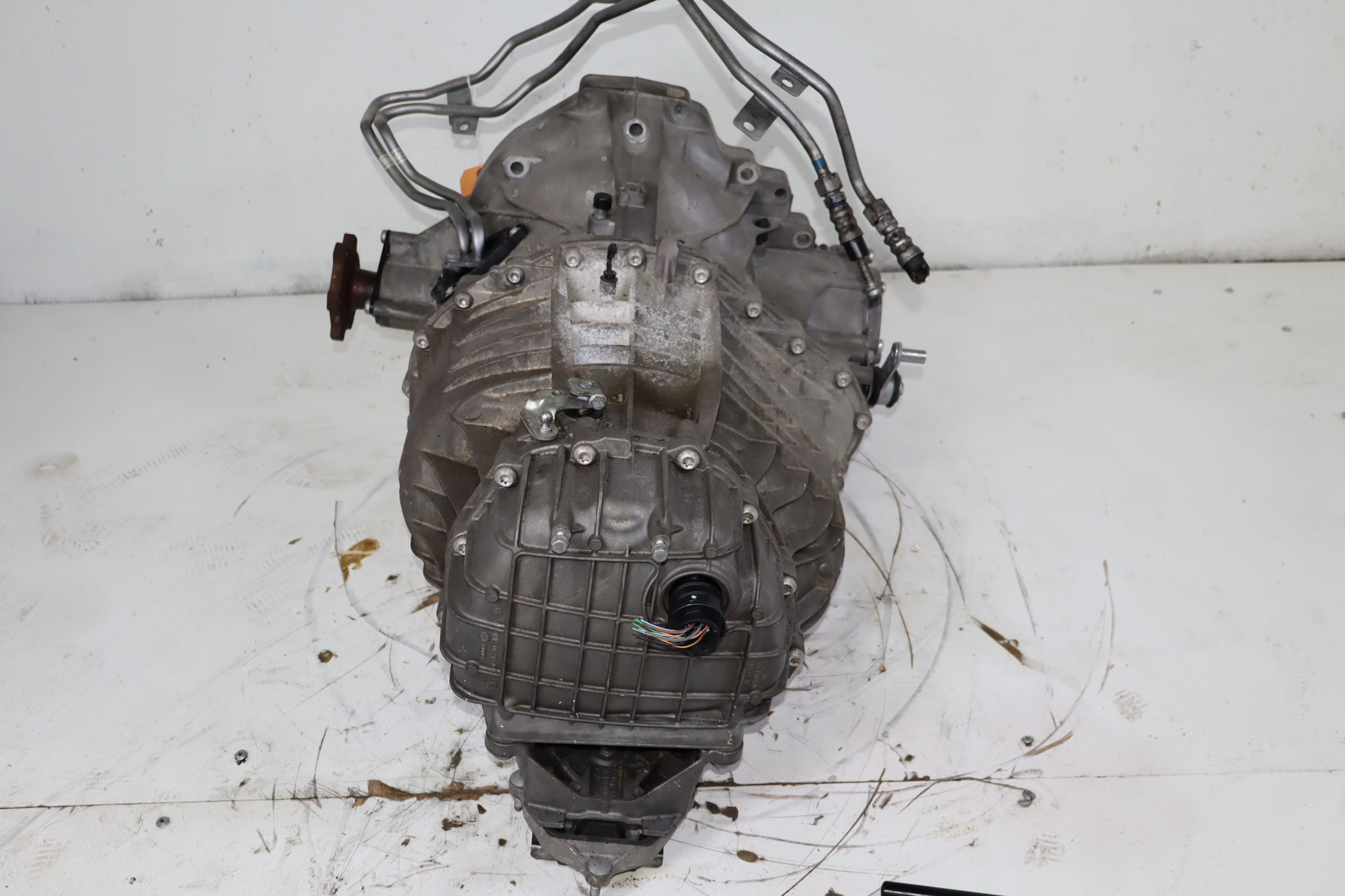 2009-2010-2011 Audi A4 2.0L FWD Transmission CVT OEM 0AW300043L000