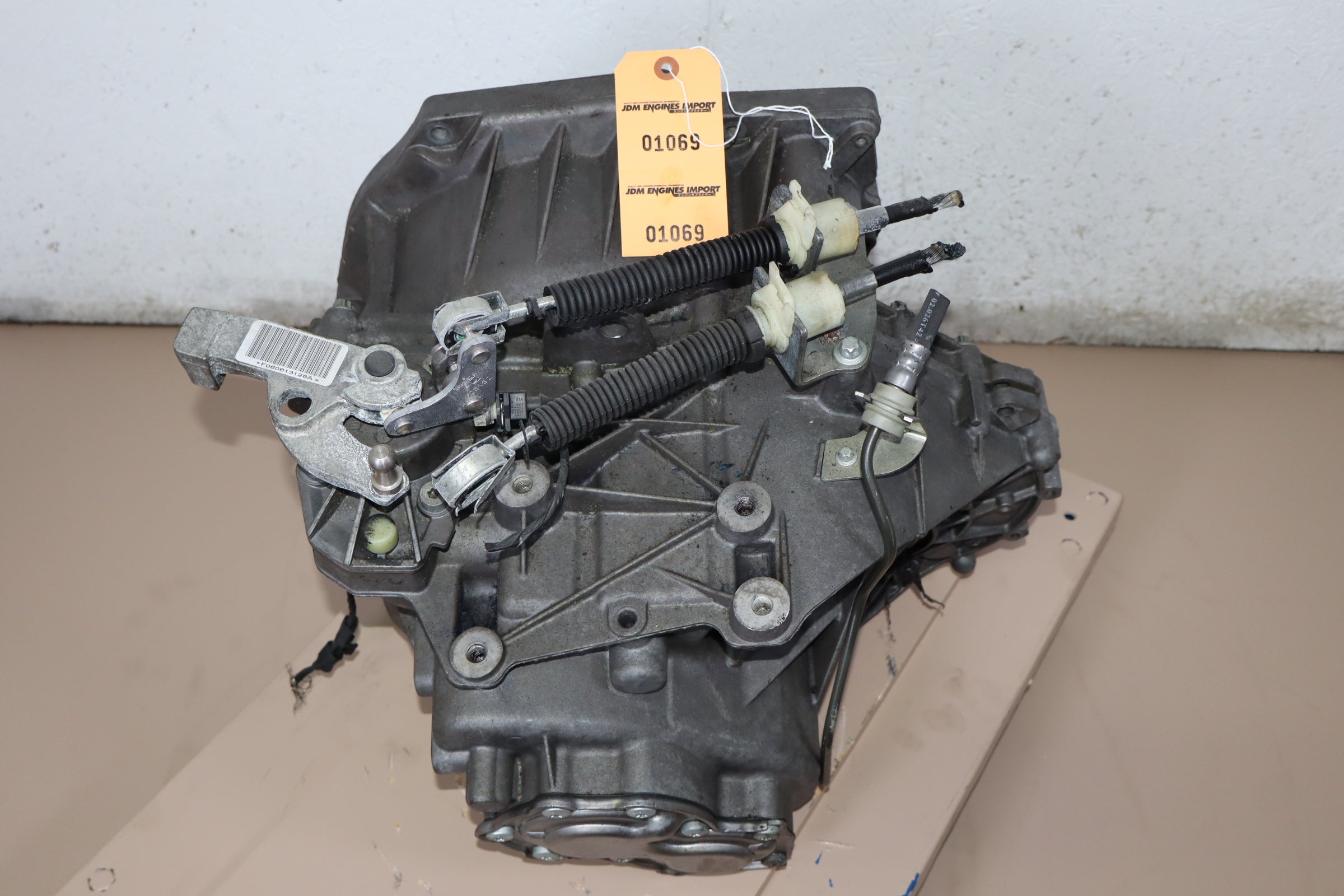 MINI COOPER TYPS S 6 SPEED MANUAL TRANSMISSION 2007-2008-2009-2010 GEARBOX