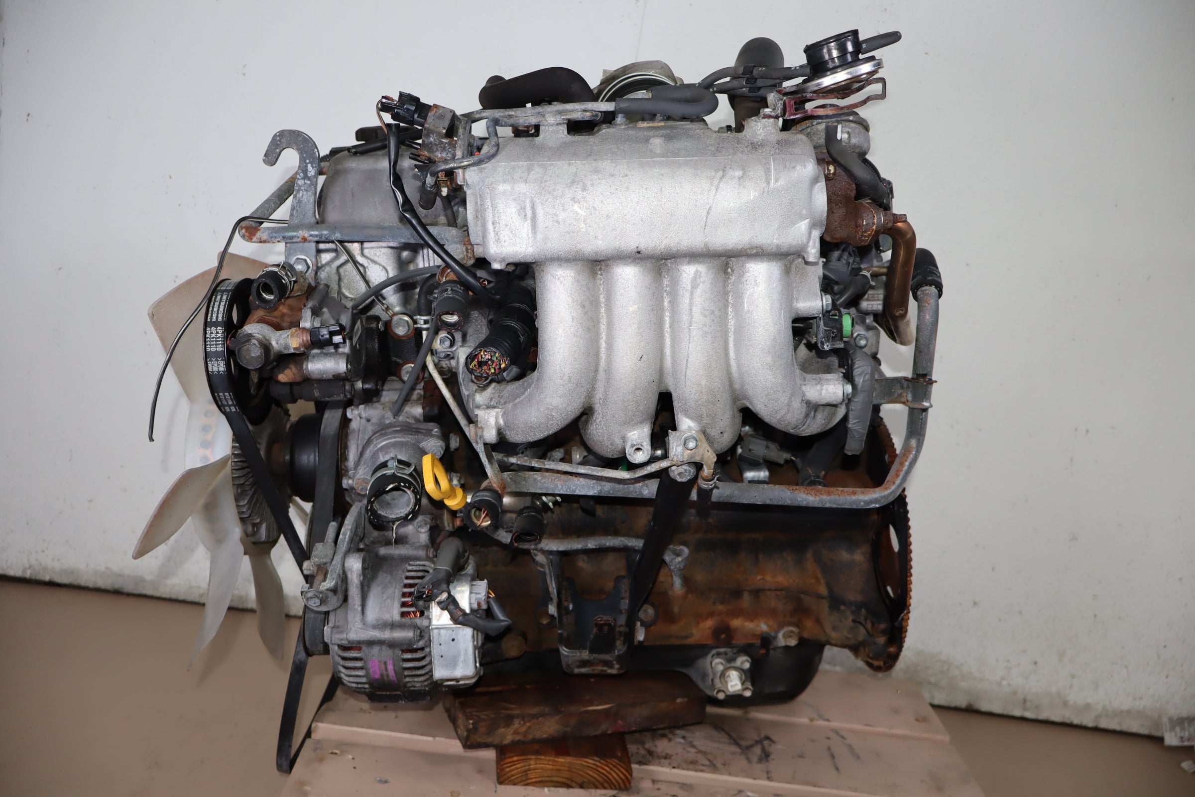 Toyota 4RUNNER JDM 3RZ-FE Motor | 2.7L Inline-4 DOHC Coil Type Engine 1997-1998-1999-2000