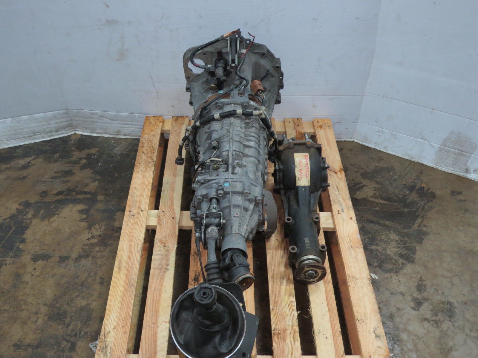 JDM SUBARU LEGACY GT 6 SPEED TRANSMISSION TY856WBEAA SPEC B