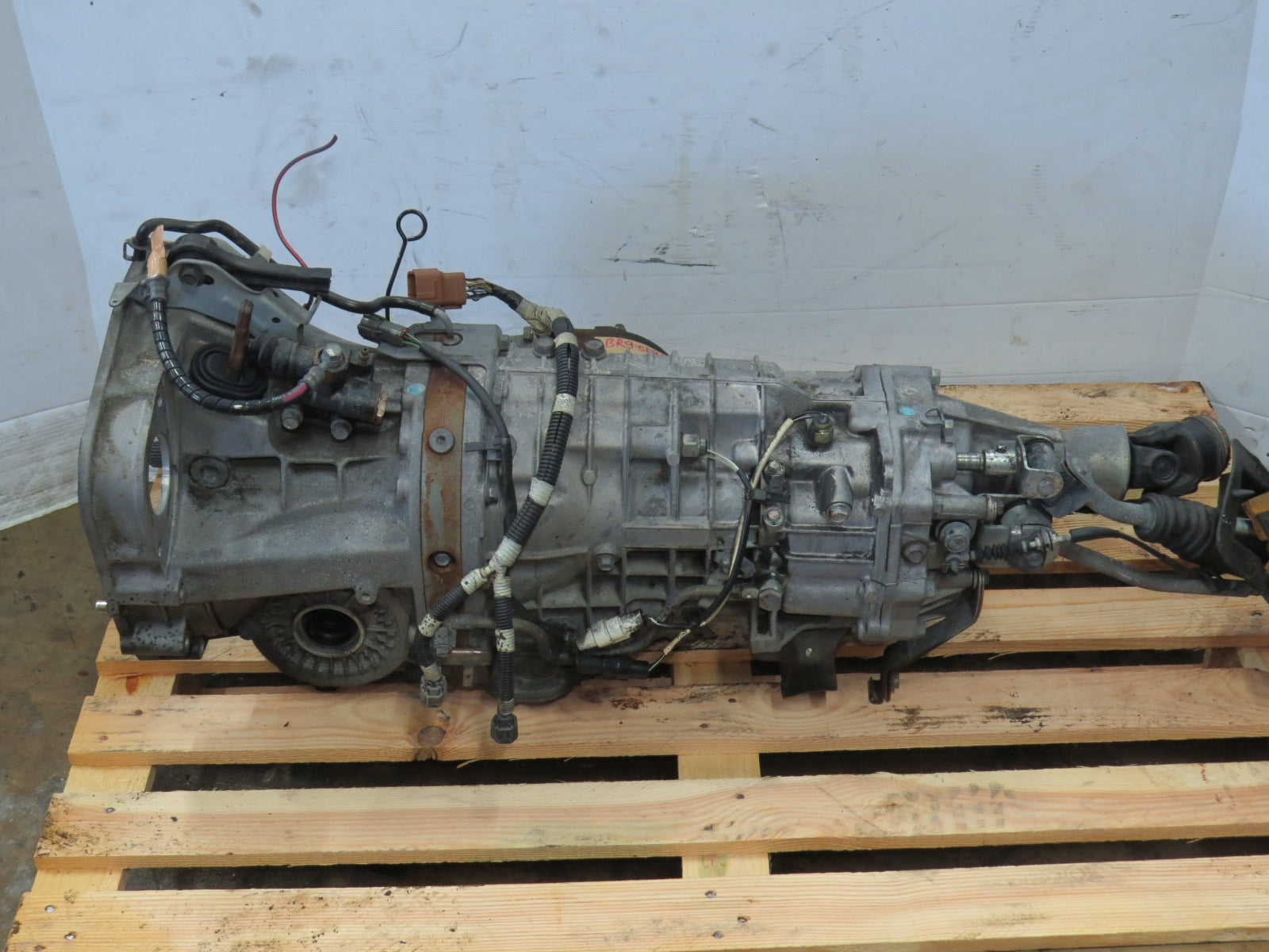 JDM SUBARU LEGACY GT 6 SPEED TRANSMISSION TY856WBEAA SPEC B