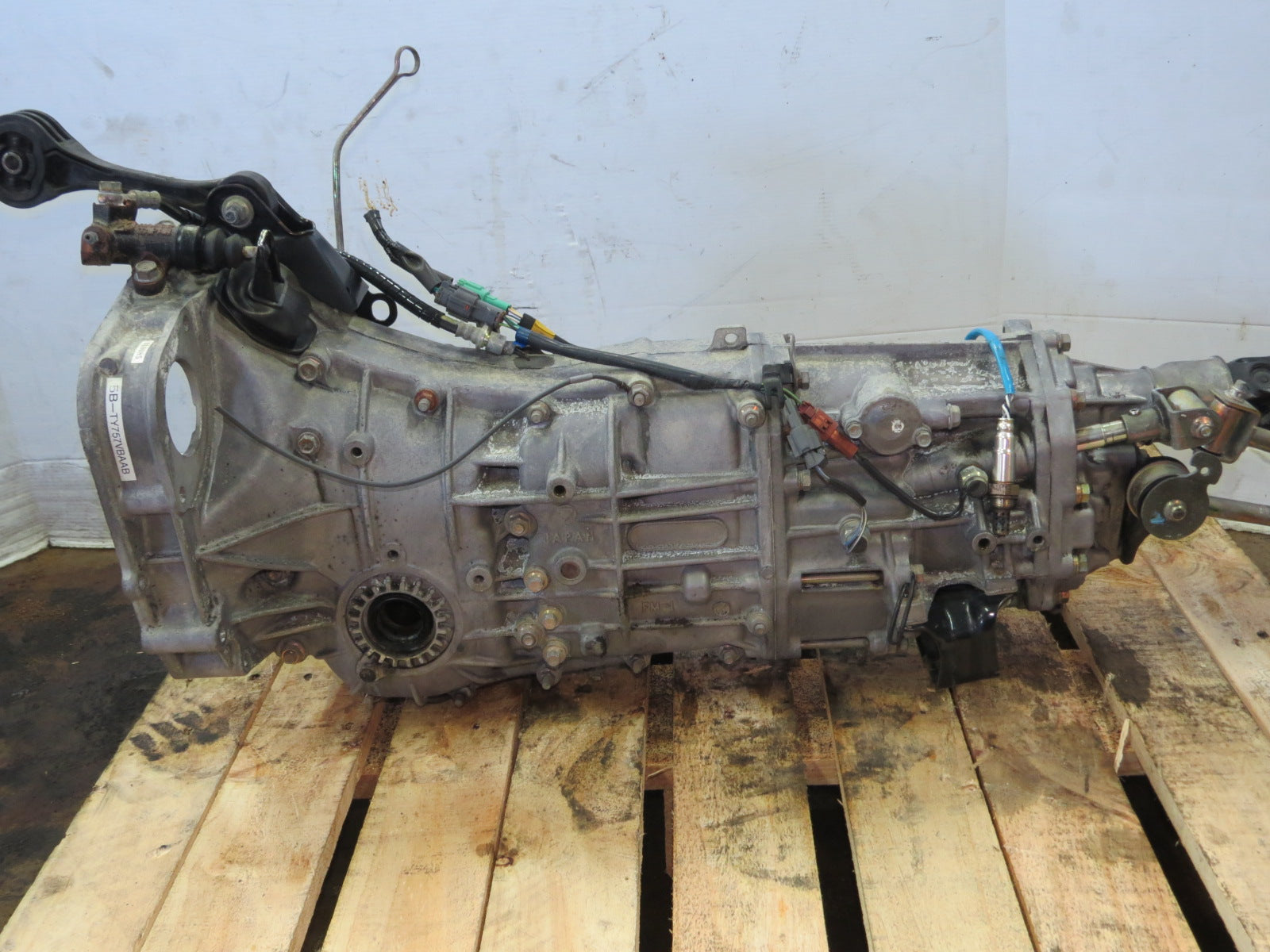 SUBARU IMPREZA WRX TURBO 5 SPEED AWD TRANSMISSION & REAR DIFF JDM EJ25 FINAL DRIVE 4.111 (2008-2009-2010-2011-2012-2013-2014)