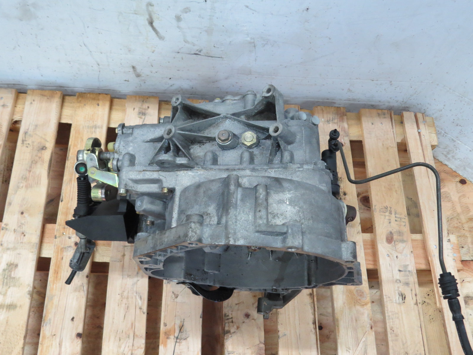 05-08 Mini Cooper Manual Transmission 6 Speed Supercharged