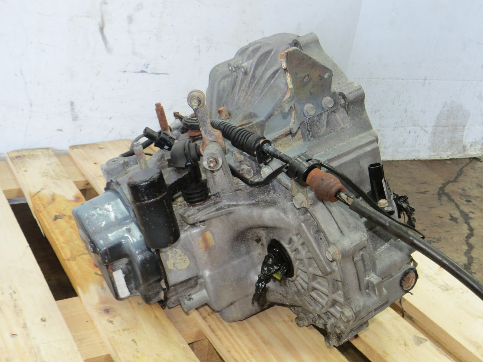 2004-2005-2006 MAZDA 6 5 SPEED MANUAL TRANSMISSION