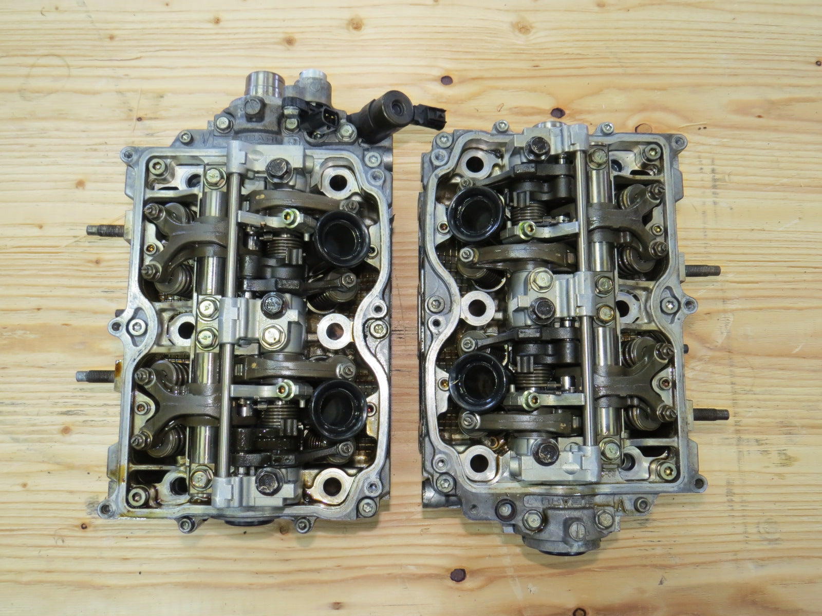 JDM EJ25 SUBARU SOHC CYLINDER HEADS AVCS 2.5L EJ25 IMPREZA FORESTER OUTBACK LEGACY 2008-2009-2010-2011-2012