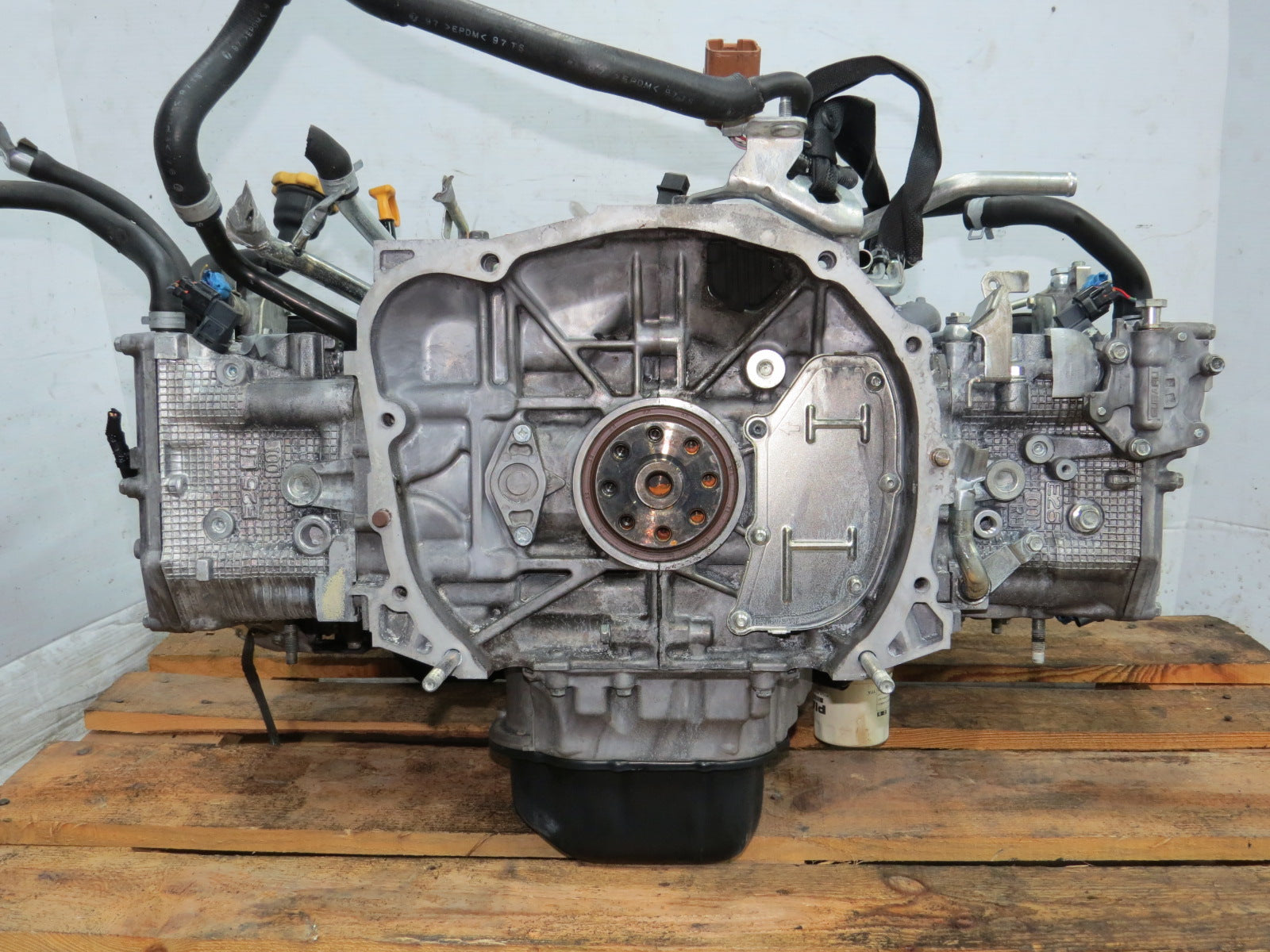 JDM Subaru EJ25 2.5L Engine 2004 2005 2006 Subaru LEGACY GT Turbo Long-Block