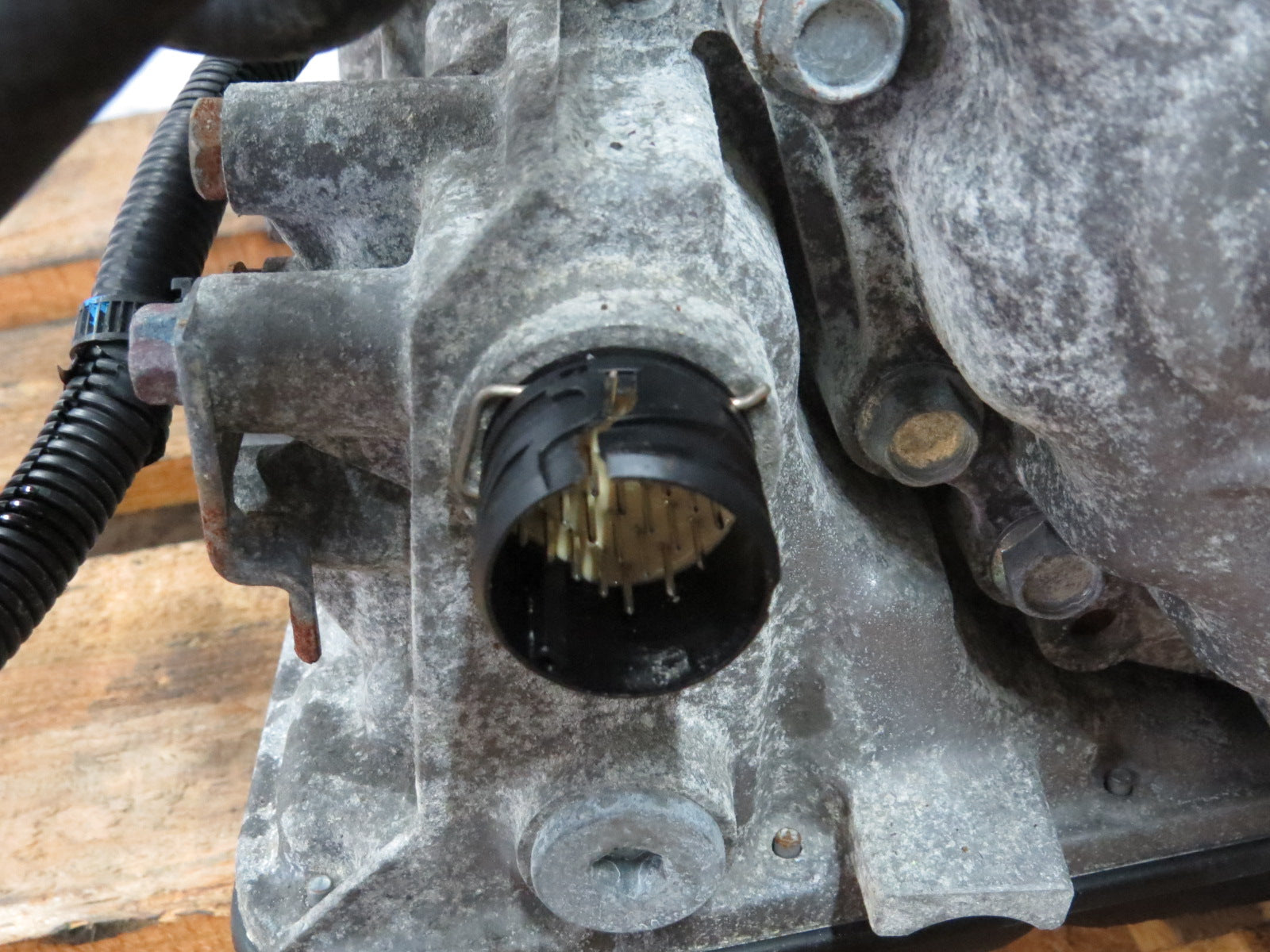 JDM 4B12 Mitsubishi Outlander Automatic Transmission Non Turbo 2.4L FWD 2010-2011-2012-2013-2014