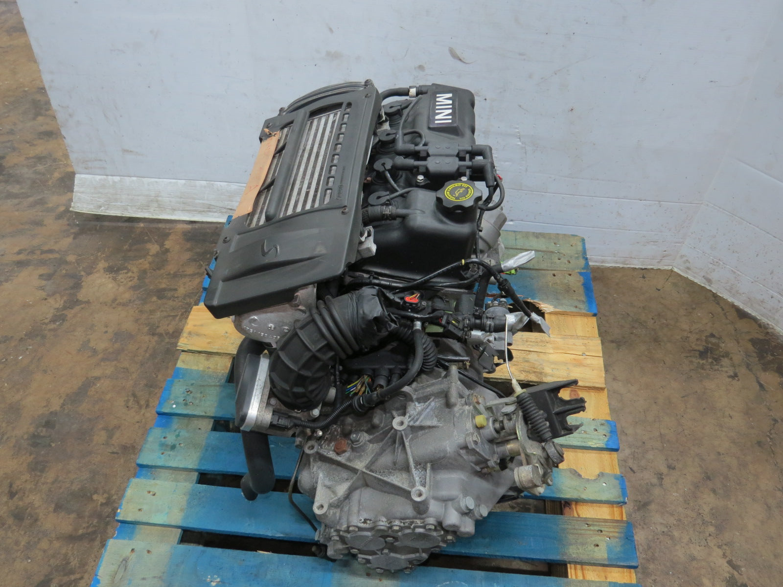 2002-2006 MINI COOPER-S SUPERCHARGED ENGINE W11B16D MOTOR MANUAL TRANSMISSION