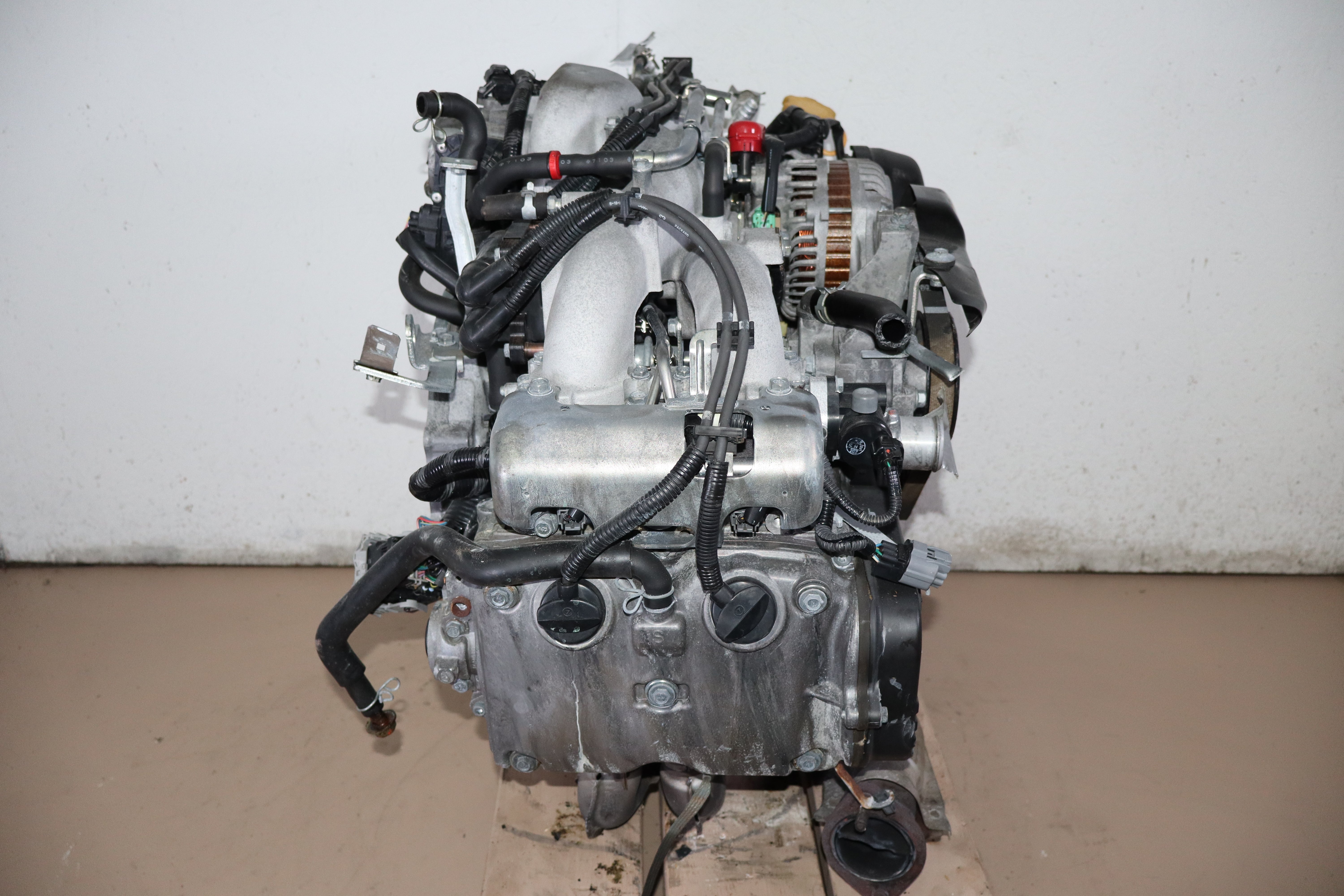 Subaru Legacy Outback SOHC Engine 2.0L Replacement for EJ25 2.5L JDM Motor 99-00-01-02-03-04-05