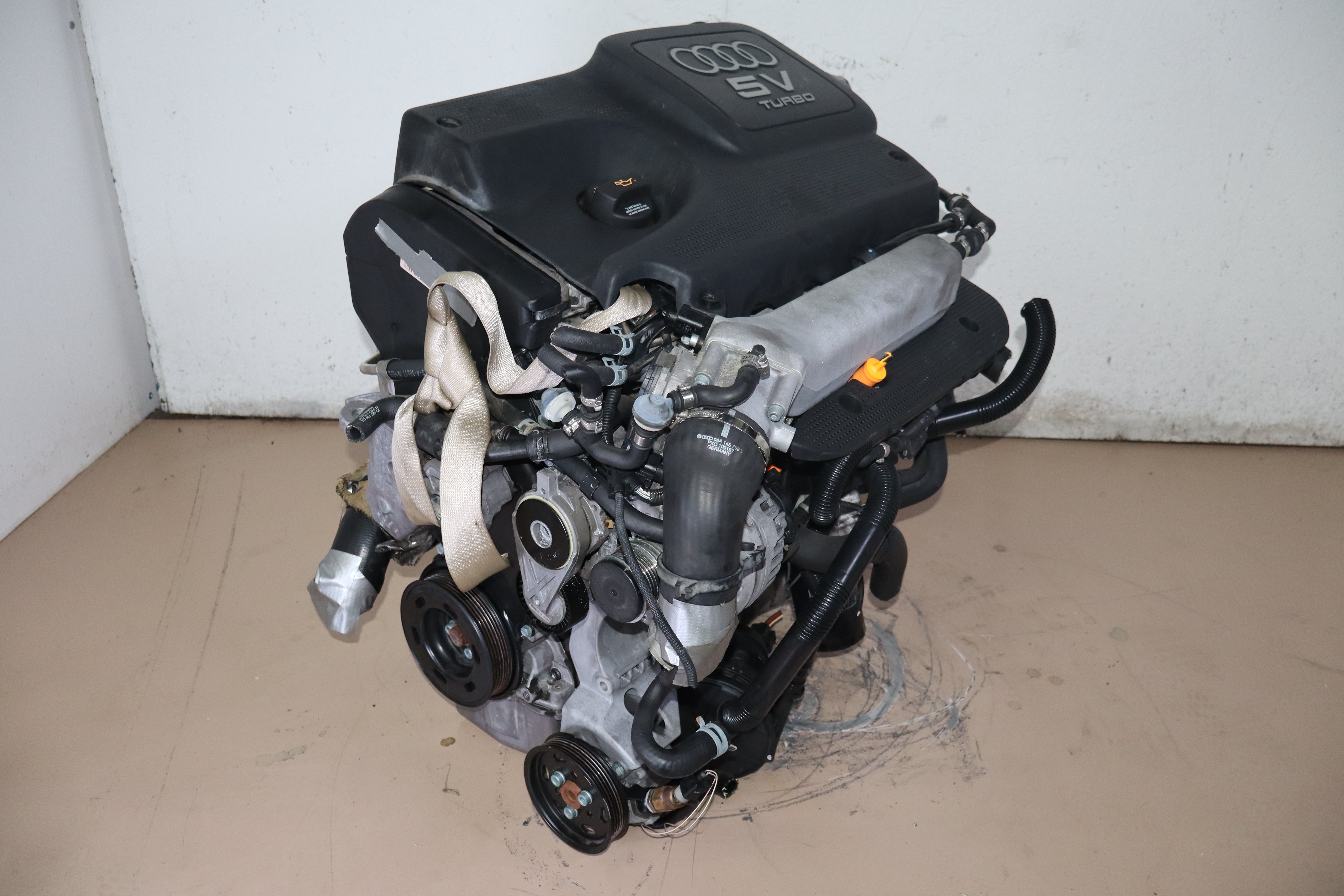 Volkswagen Golf GTI Engine Turbo Motor AUQ 1.8L 2002 2003 2004 2005
