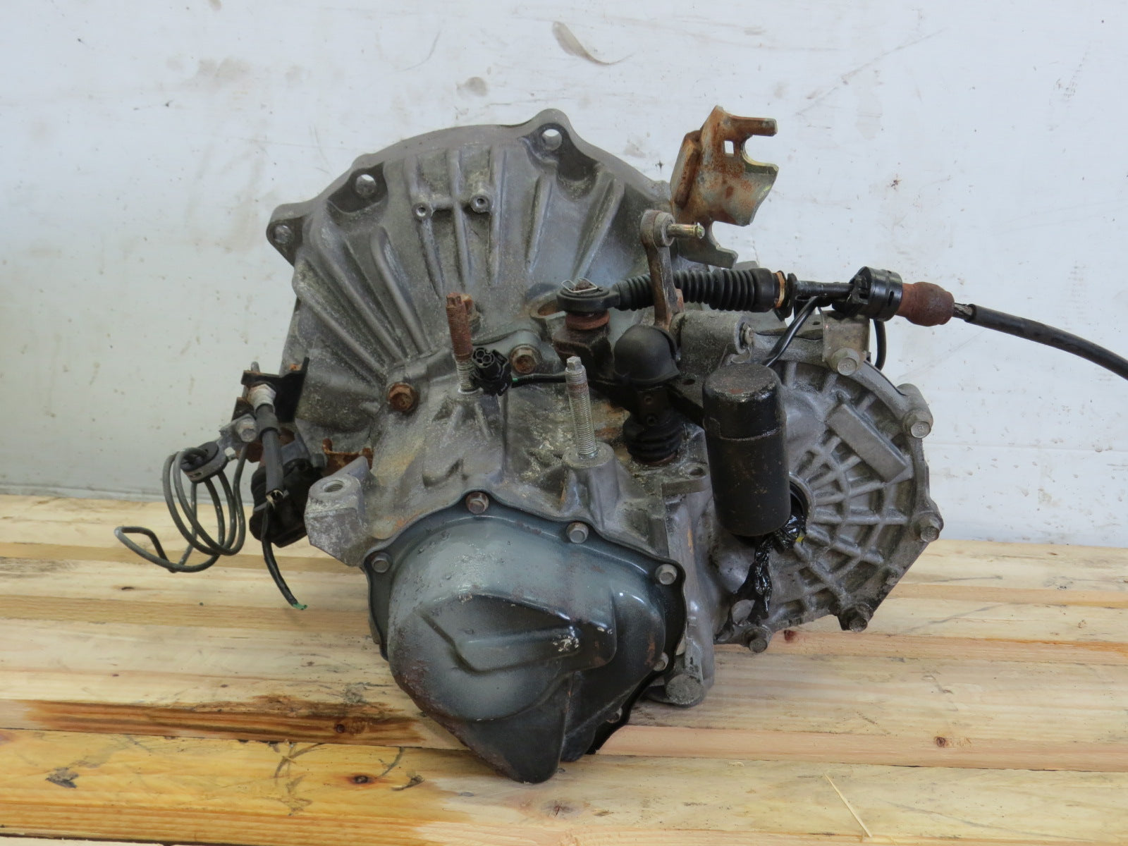 2004-2005-2006 MAZDA 3 5 SPEED MANUAL TRANSMISSION