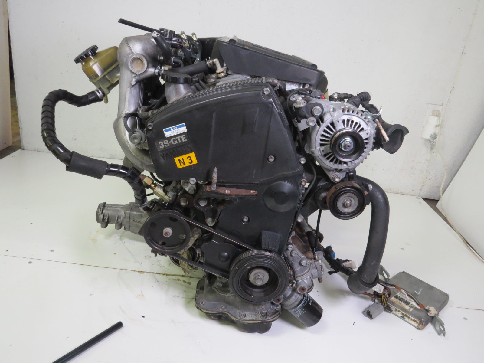 TOYOTA CALDINA ST215 ENGINE 5 SPEED MANUAL TRANSMISSION 2.0L JDM 3SGTE MOTOR ECU