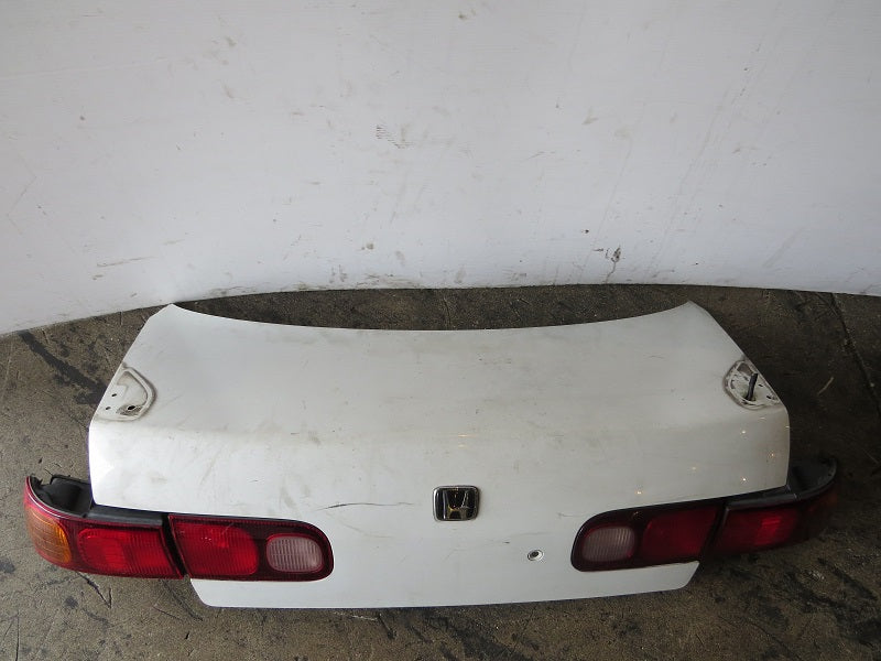 94-01 ACURA INTEGRA 4DR TRUNK LID & LIGHTS
